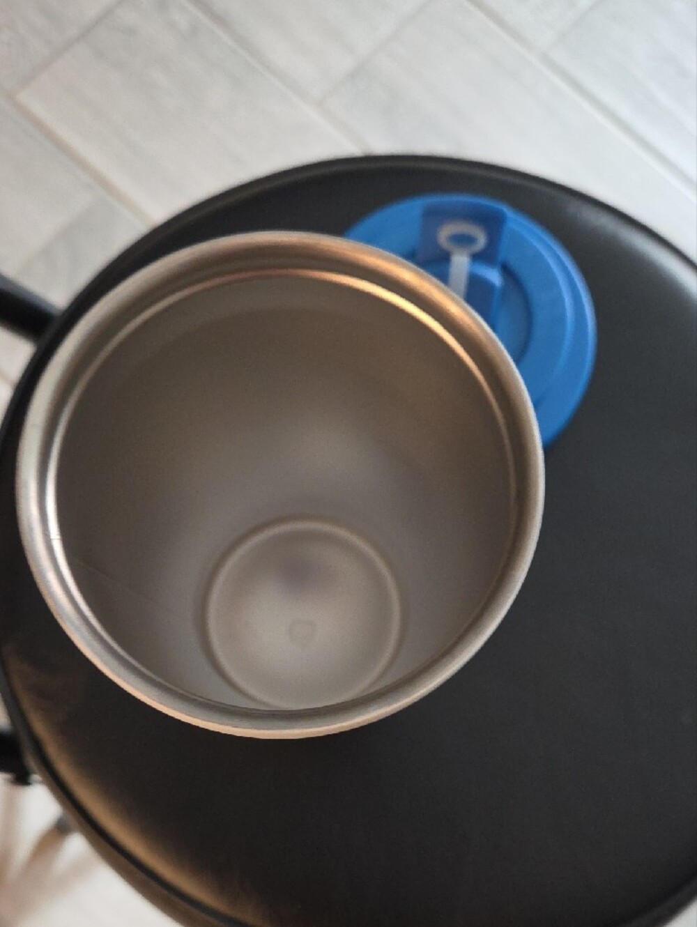 Dutch Bros White & Blue Logo Travel Cup - Picture 4 of 4
